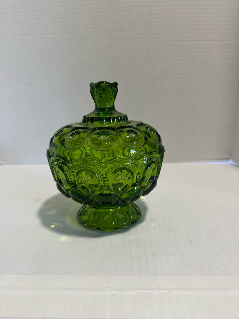 Vintage LE Smith Moon & Stars Green Glass Lidded Footed Candy Dish Compote